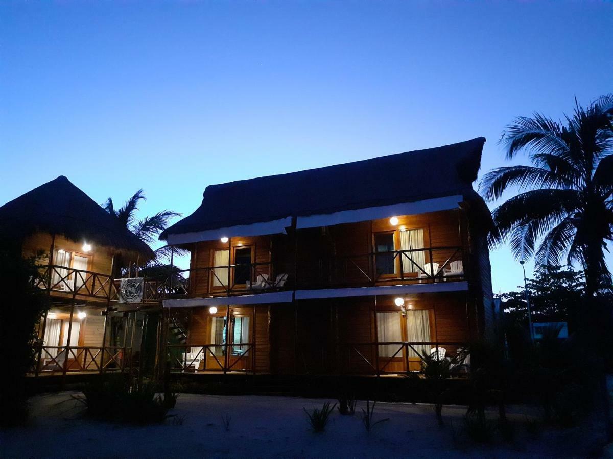 Palmeras De Mahahual Cabanas Eksteriør billede